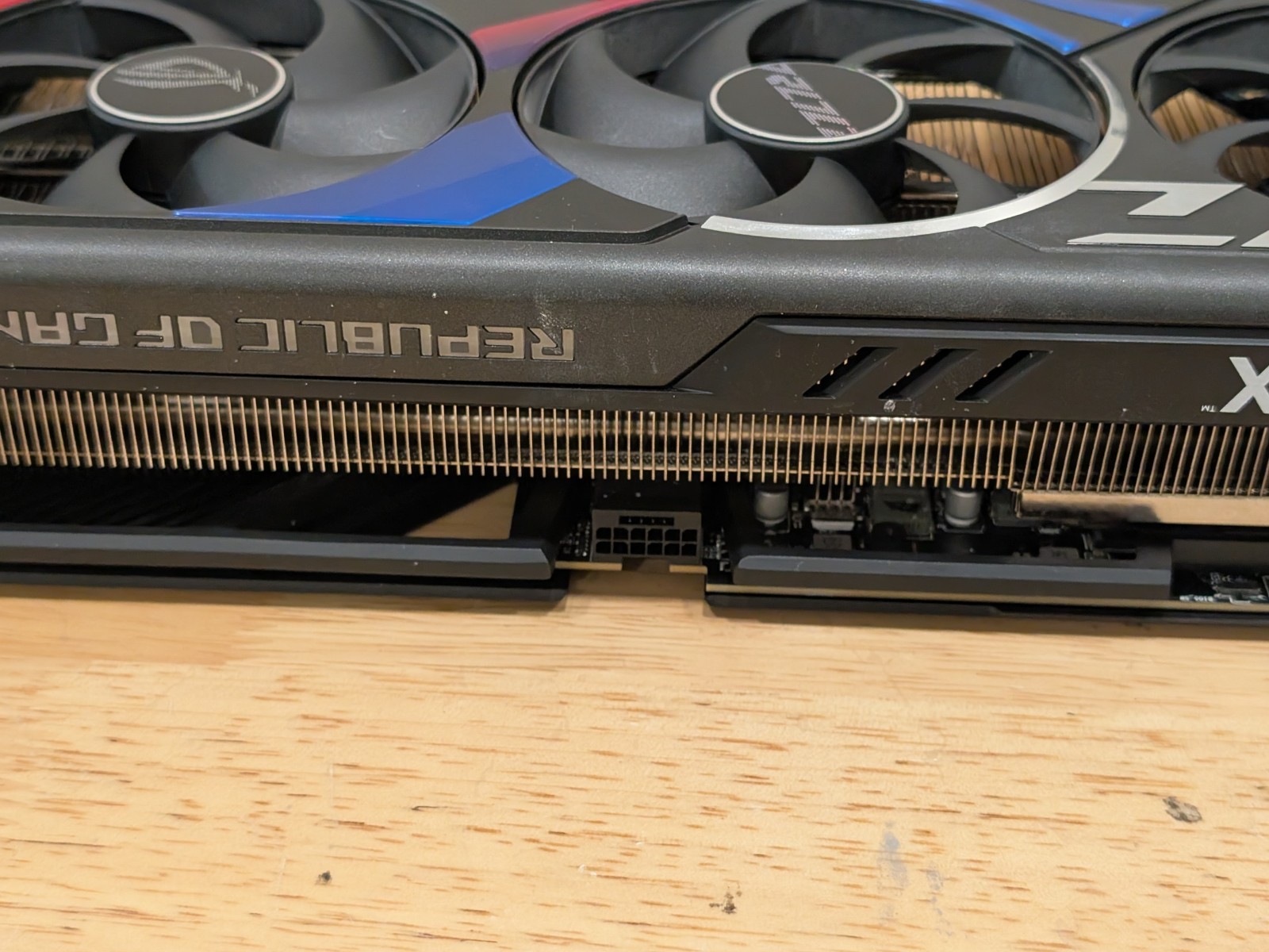 Rtx 4090 24Gb Graphics Card - BH OFFER ASUS ROG Strix GeForce